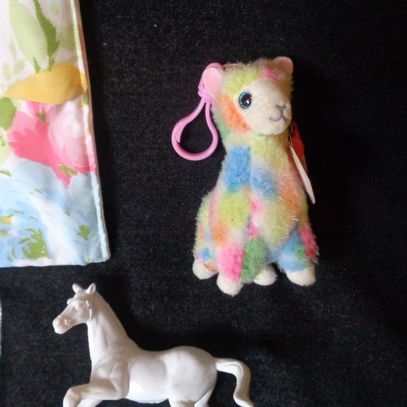 GRAB BAG TY SHEEP OLD BUTTONS HORSE ETC.  LOT - Picture 8 of 8